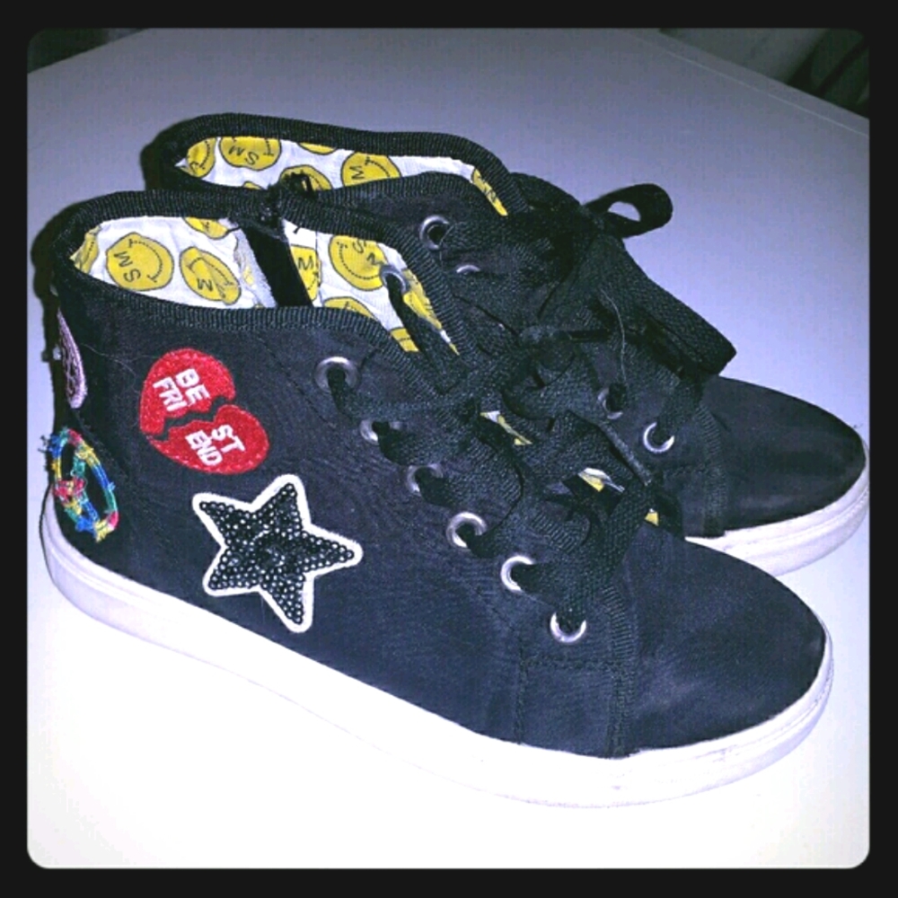 Steve Madden Girls Sneakers